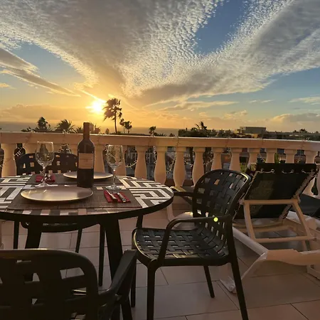 Stunning Sea View Tenerife Royal Garden Resort! Lejlighed Playa de las Américas